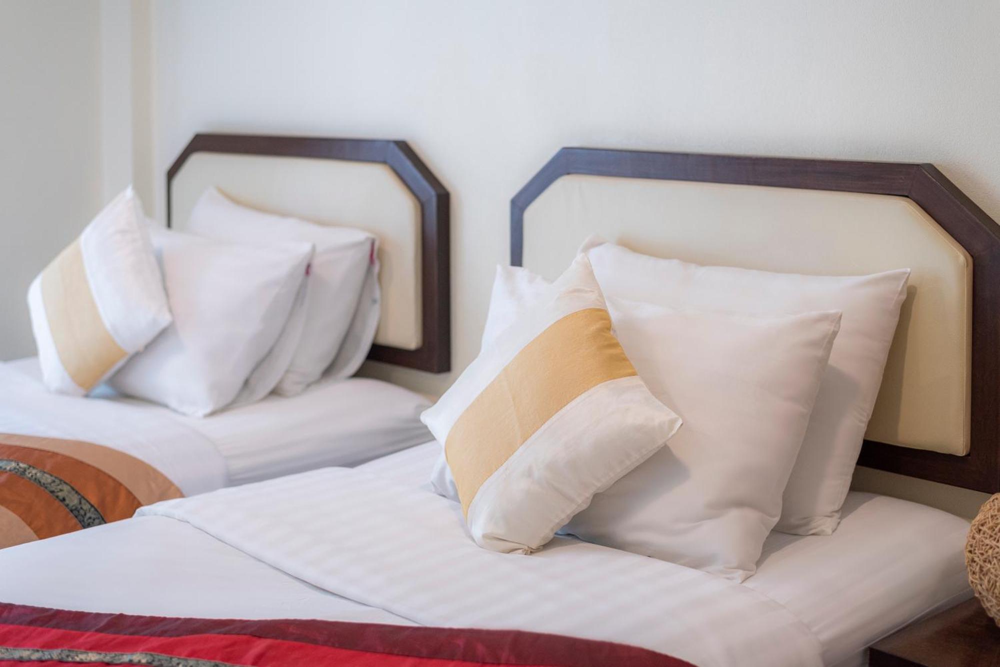 Manee Cool Mueang Hotell Chiang Mai Eksteriør bilde