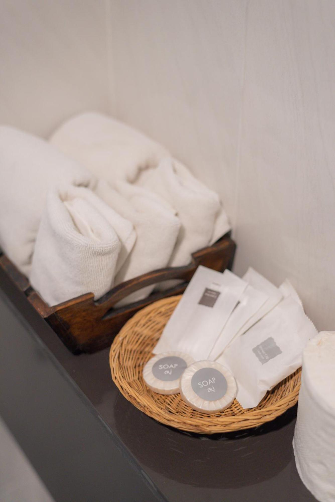 Manee Cool Mueang Hotell Chiang Mai Eksteriør bilde