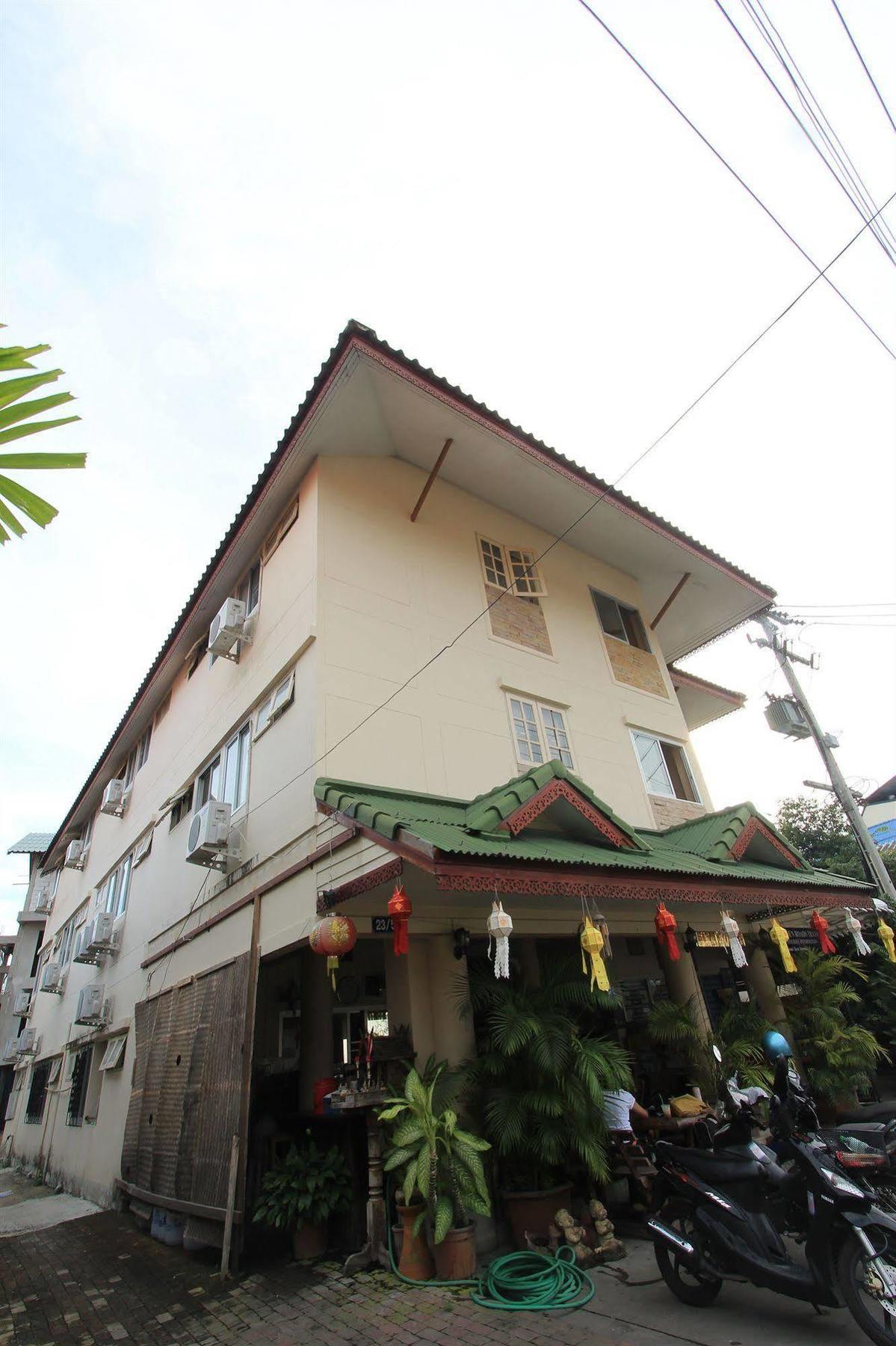 Manee Cool Mueang Hotell Chiang Mai Eksteriør bilde