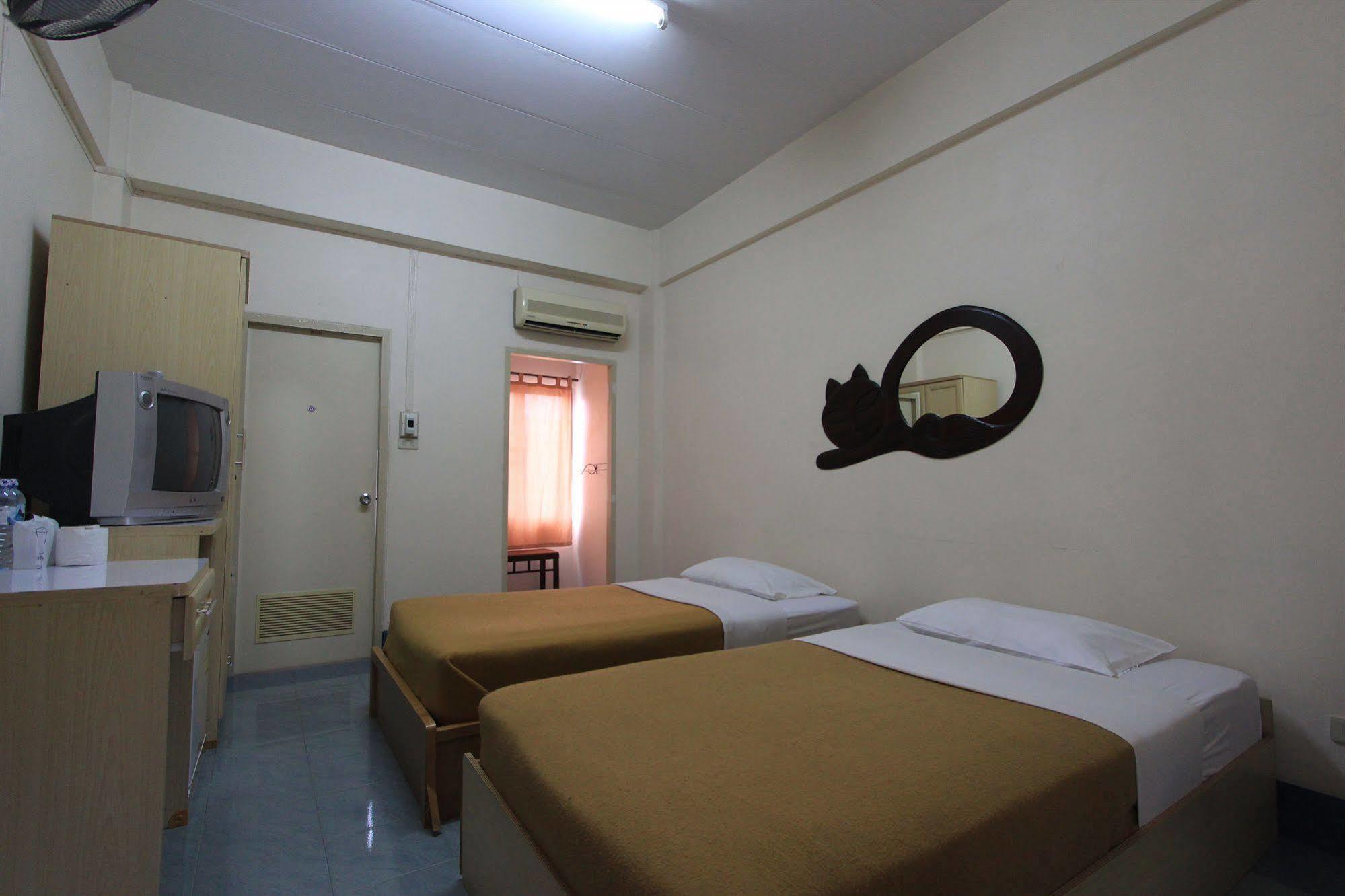Manee Cool Mueang Hotell Chiang Mai Eksteriør bilde