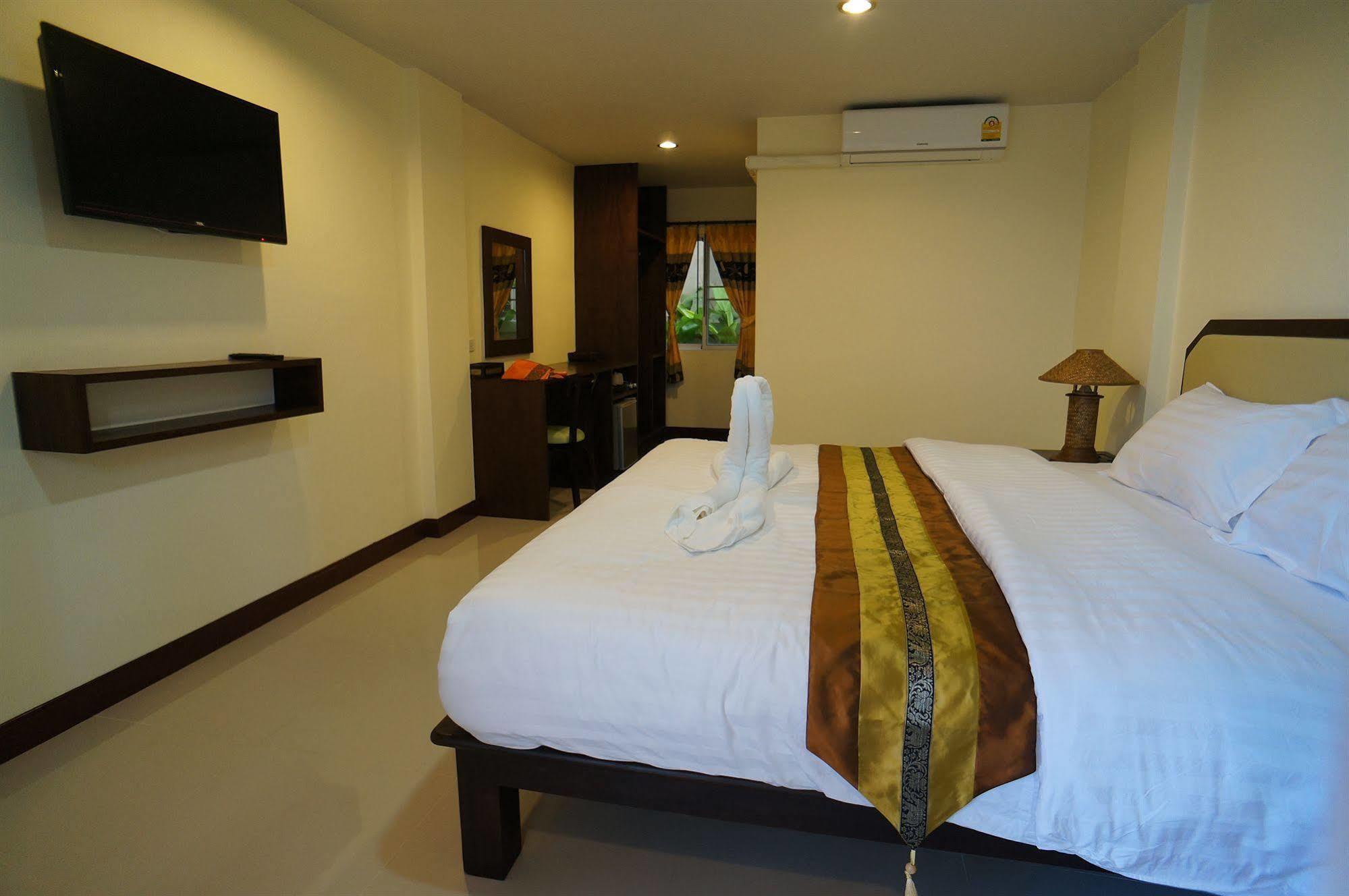 Manee Cool Mueang Hotell Chiang Mai Eksteriør bilde